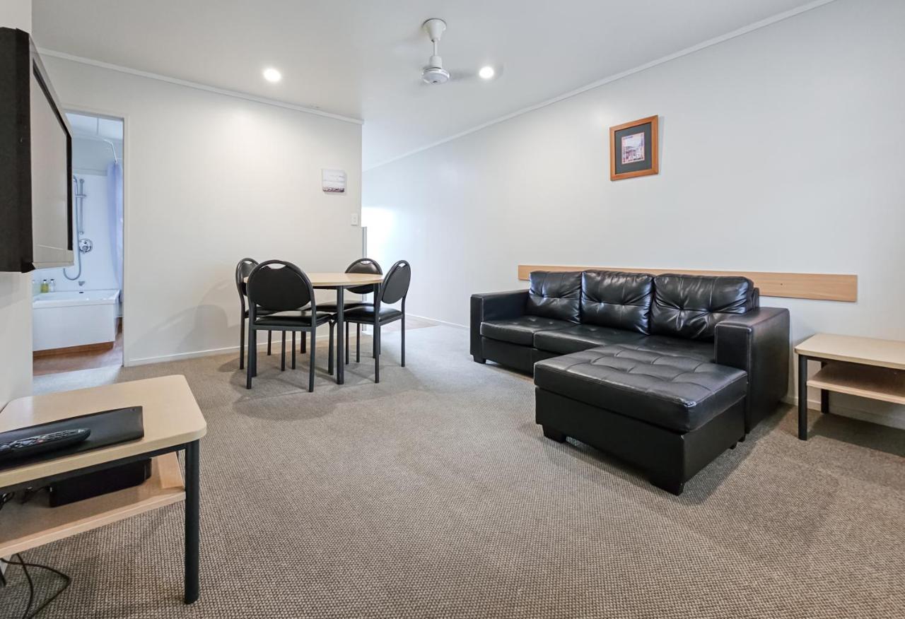 Captain Cook Motor Lodge Gisborne Dış mekan fotoğraf